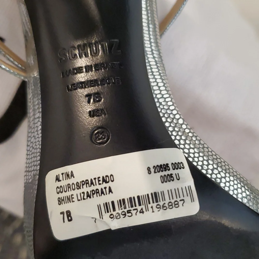 SCHUTZ women’s Metallic Silver Strappy shoe Size 7 With A 4" Heel new in box - Picture 5 of 8